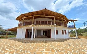Casas Campestres Villa Cova Da Iria Barichara